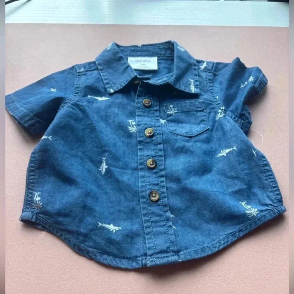 Oshkosh baby Boy Button Down Shirt Shark Print Size 3M